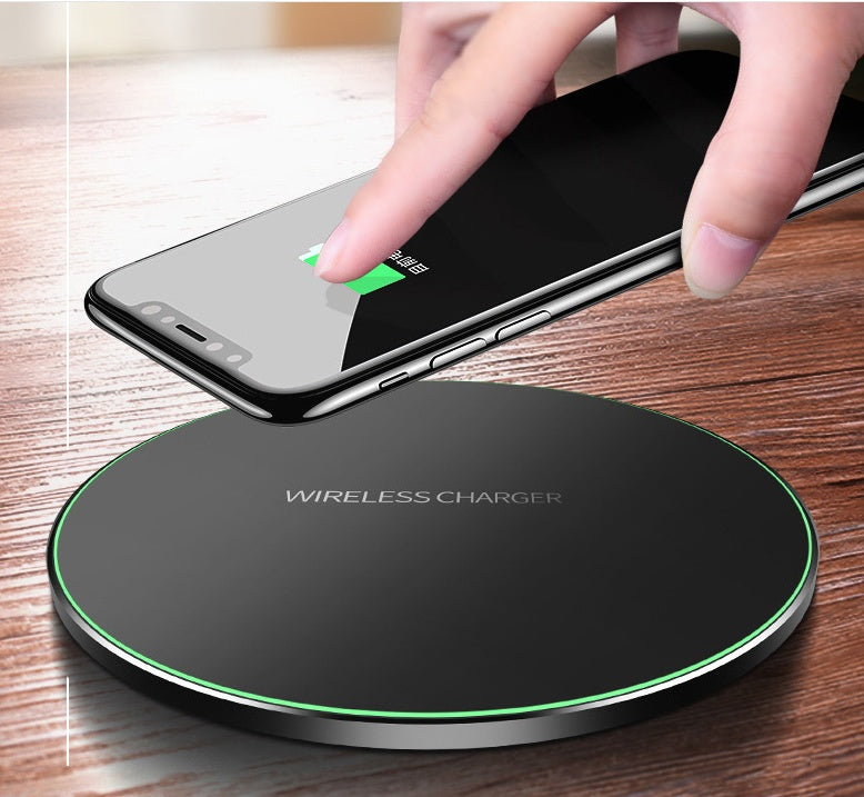 Fast Wireless Charging Pad for iPhone & Samsung – High-Speed Wireless Charger