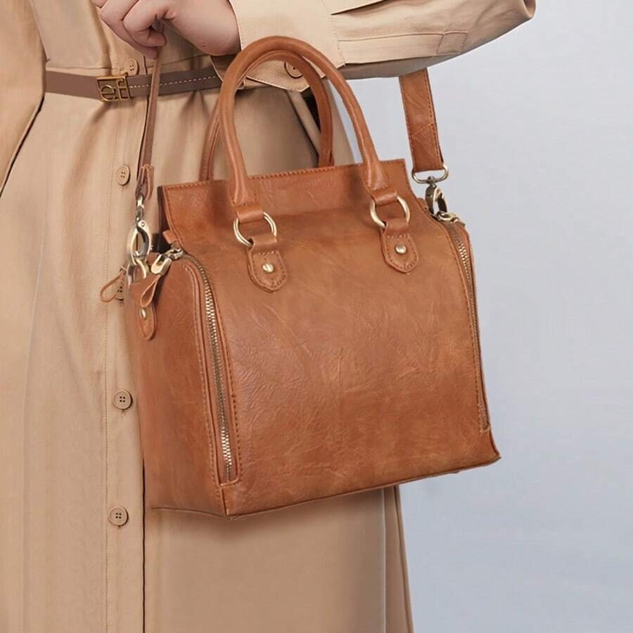 Women’s Vintage Tote Bag, Large Capacity Handbag with Multiple Pockets, Detachable Shoulder Strap and Wristlet, Snap Closure, Glossy Fashion Design