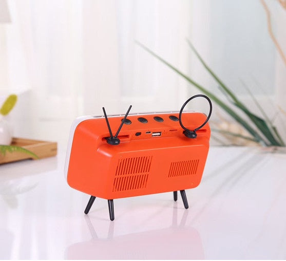Retro TV Mini Bluetooth Speaker
